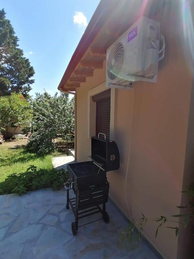 Tiny House By The Sea Vila Nea Skioni Exterior foto